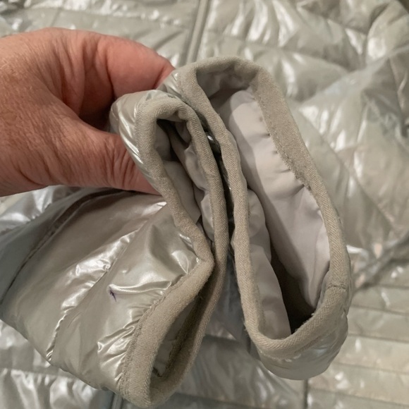 Bella & Birdie xl 14-16 silver puffer with hood. - Picture 2 of 4